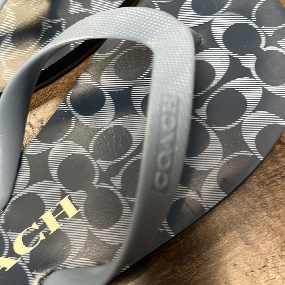 Coach flip flops - Picture 3 of 6